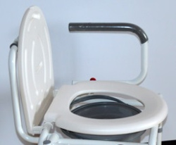 Сиденье с крышкой к креслу-стулу с санитарным оснащением