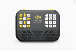 Устройство для чтения говорящих книг на флэш-картах: тифлофлешплеер Smart Bee