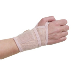 Бандаж Т.36.02 (8302 ) на лучезапястный сустав (универсальный) ТРИВЕС