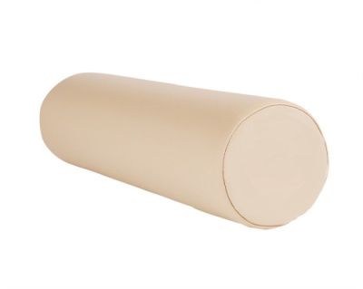 Валик с пенополиуритановым наполнителем в чехле из синтетич. ткани с пленочным покрытием